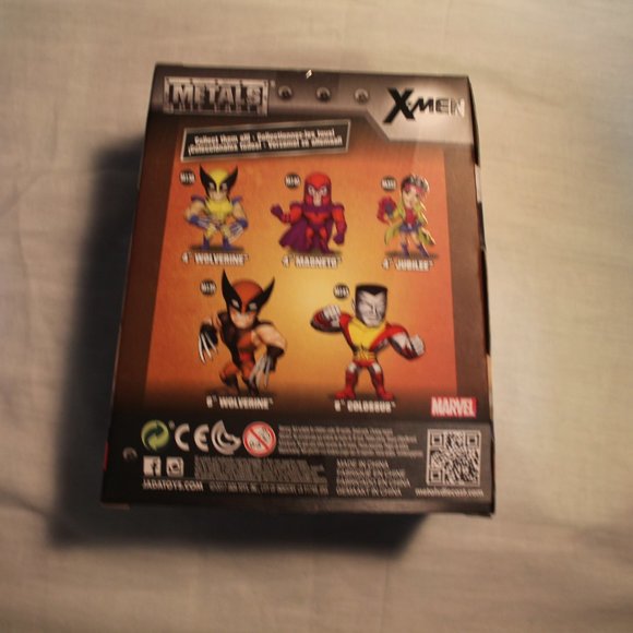 Logan wolverine lootcrate exclusive 100% cast metal m239 - Picture 3 of 5